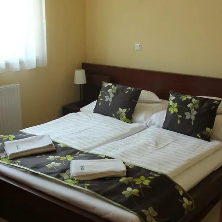 Frida Apartman Apartamento Siófok